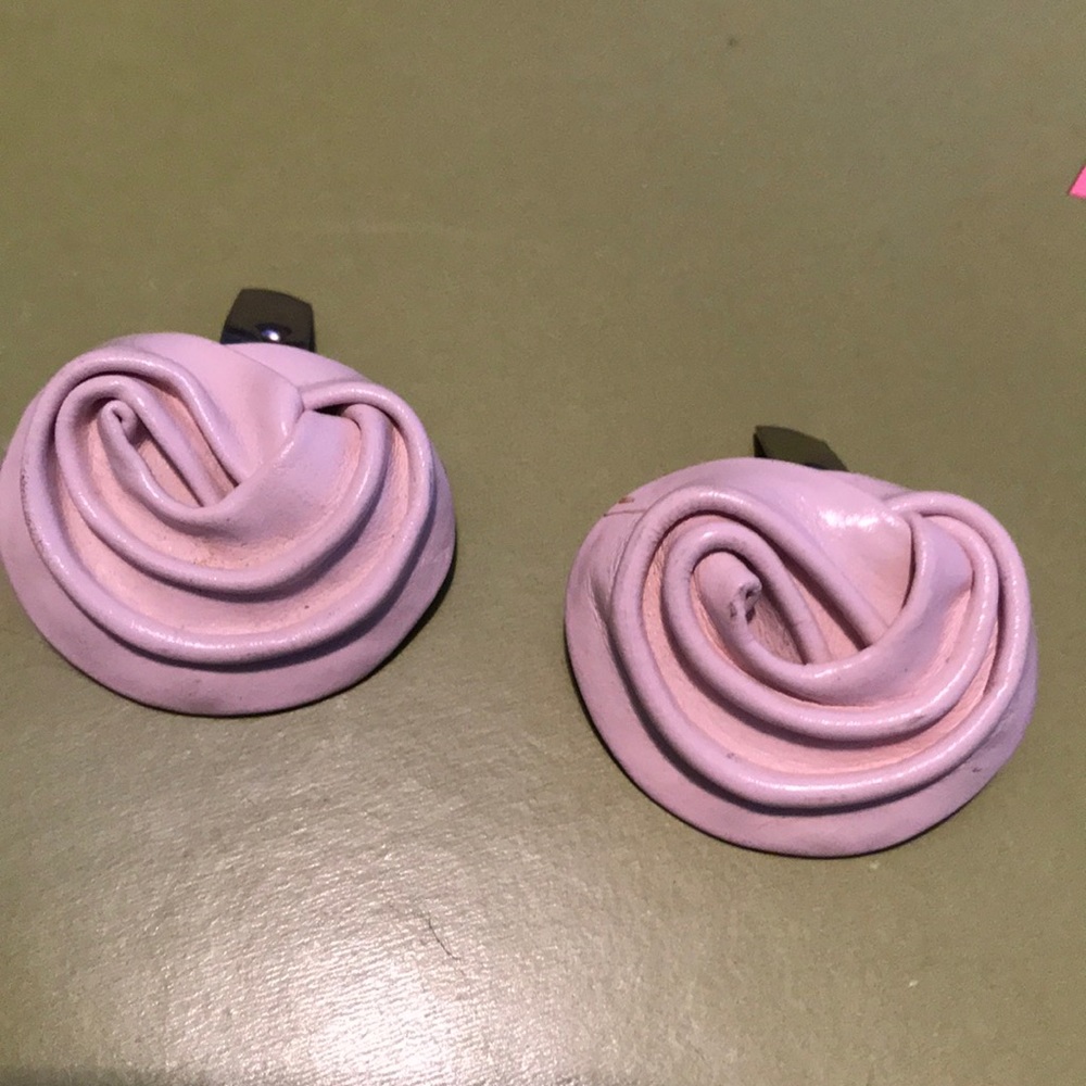 Pink leather flower clip on shoe embellishment
